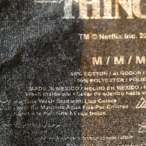 Stranger Things Eleven t-shirt sz M - Picture 5 of 5